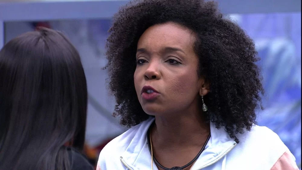 Quais brigas teve com Thelma no BBB20